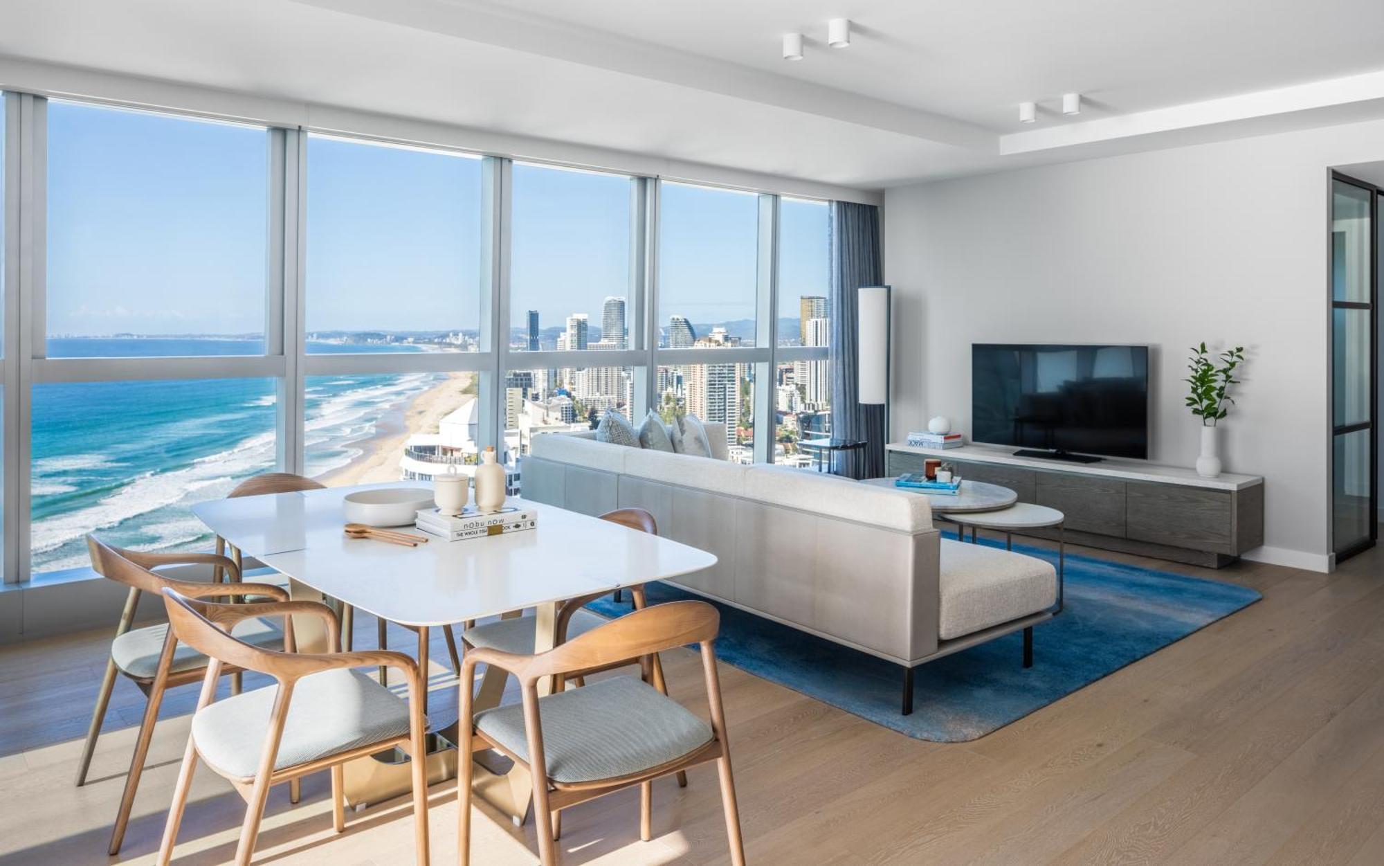 The Langham, Gold Coast And Jewel Residences Exterior photo The living room of a typical apartment